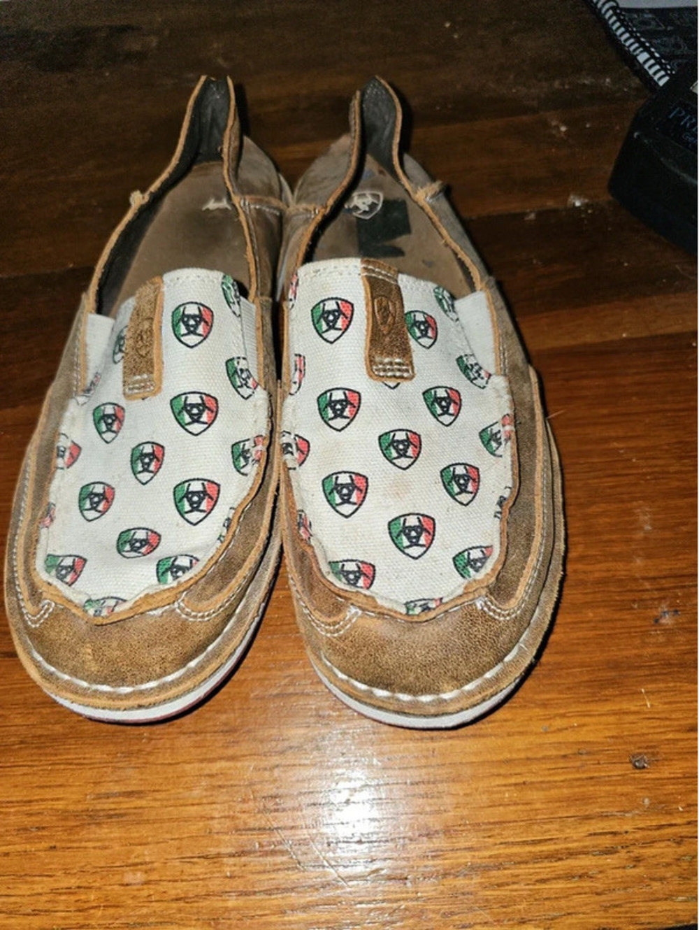 Ariat Loafers 10B